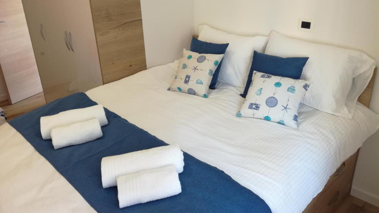 Apartmaji Apollonio Izola Eksteriør bilde